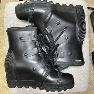 Sorel Joan Rain Wedge Boot